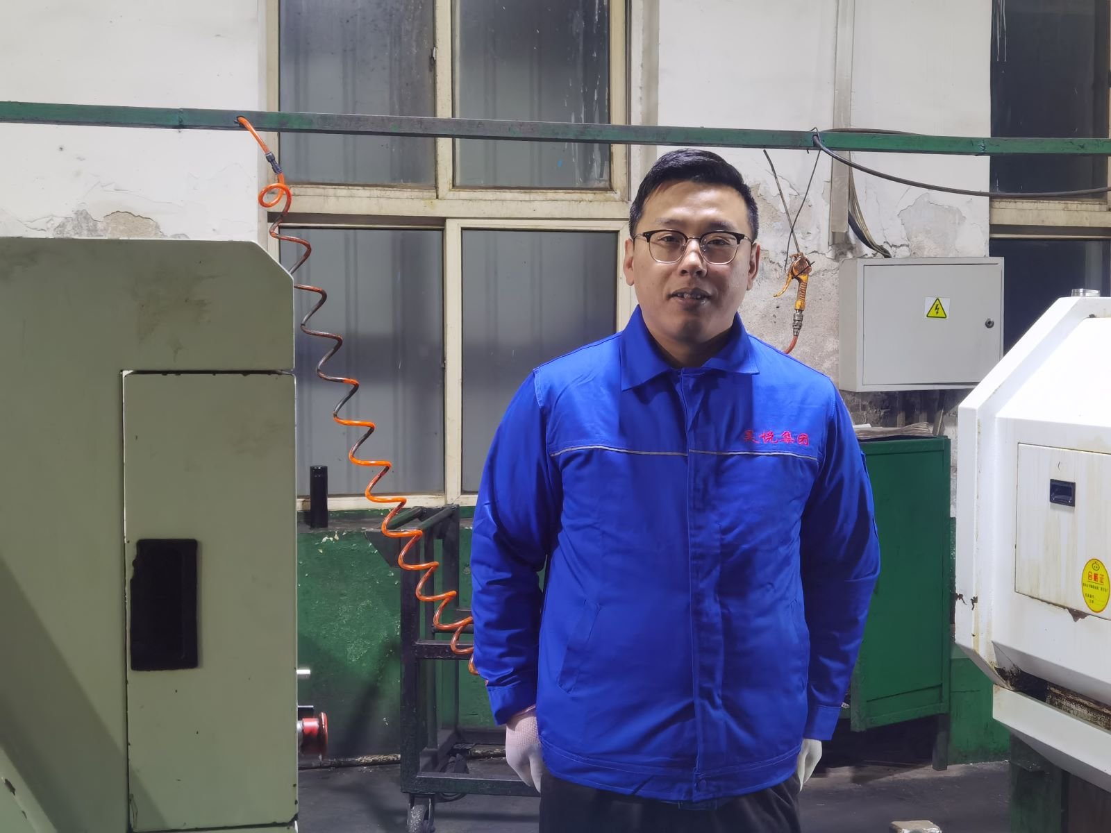 先進個人紀(jì)海龍